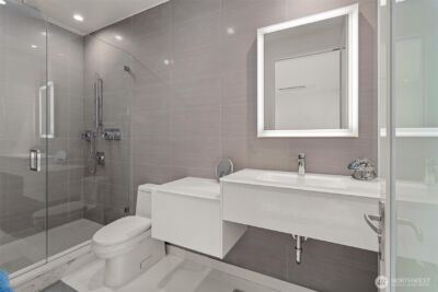 903 N 33rd Place , Renton, WA 98056 - Photo 22