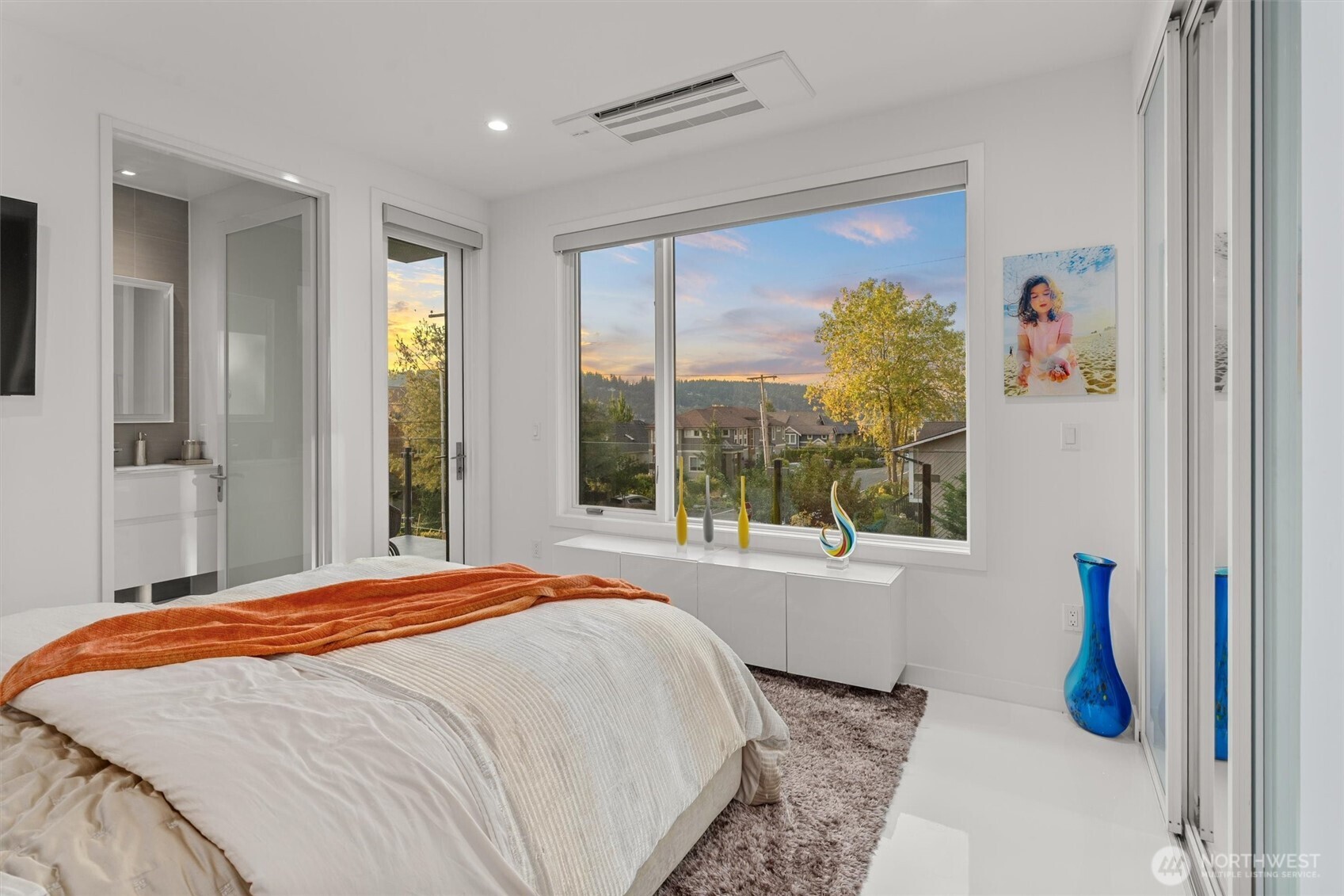 903 N 33rd Place , Renton, WA 98056