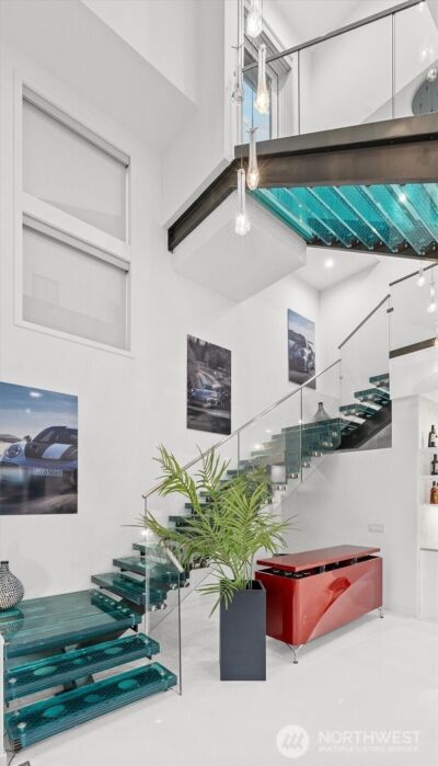 903 N 33rd Place , Renton, WA 98056 - Photo 4