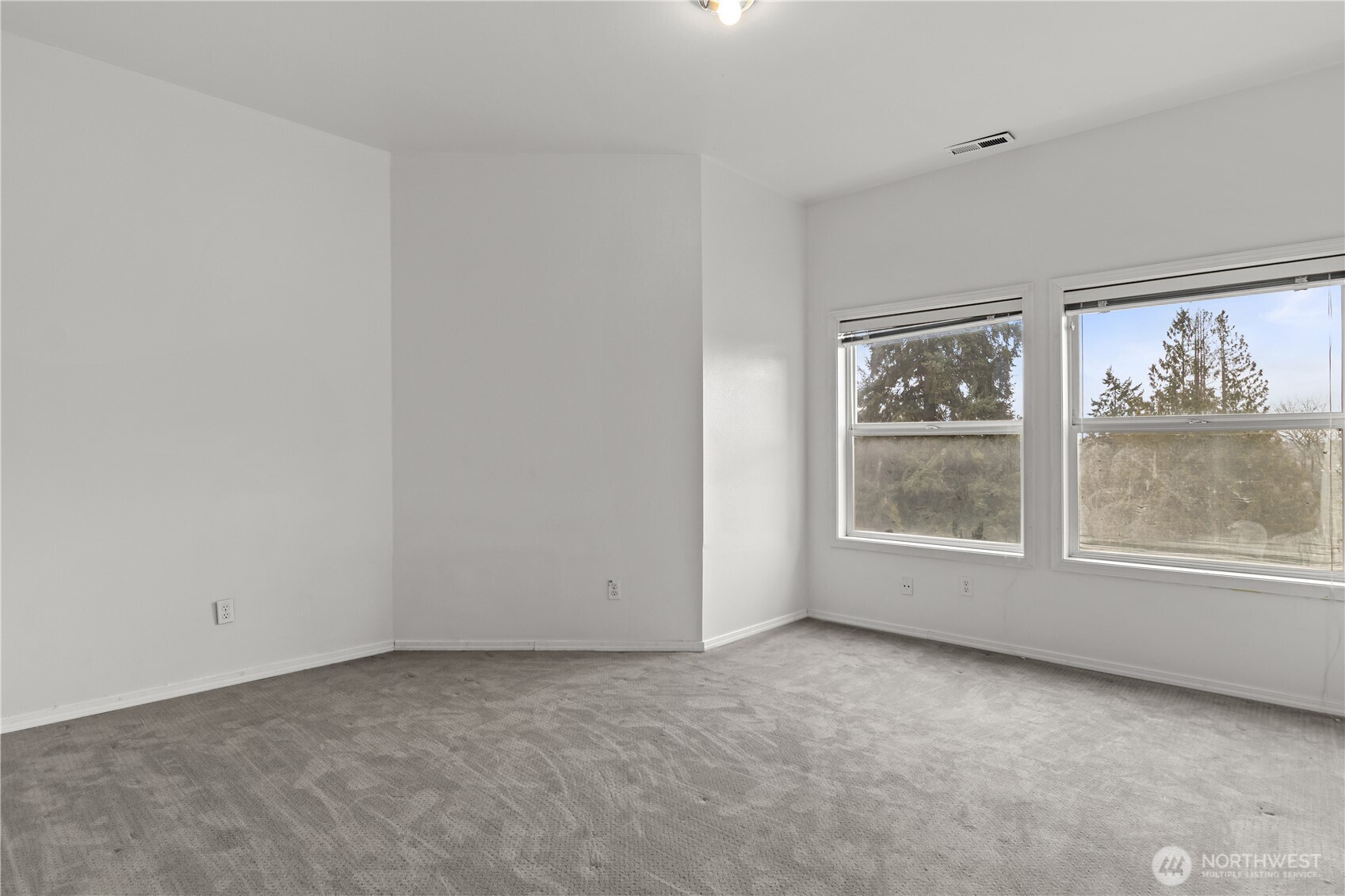 515 63rd Avenue Ct NE, Tacoma, WA 98422