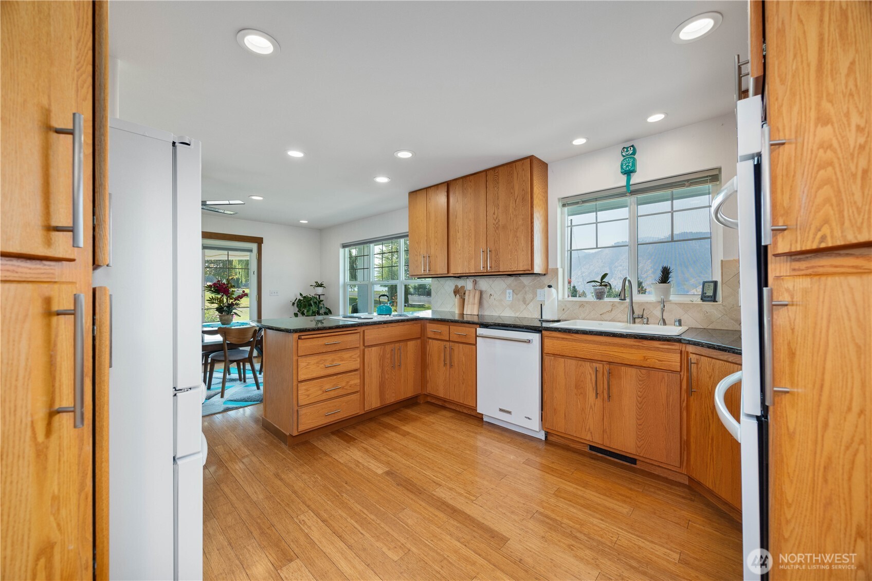 1190 Summit Boulevard , Manson, WA 98831