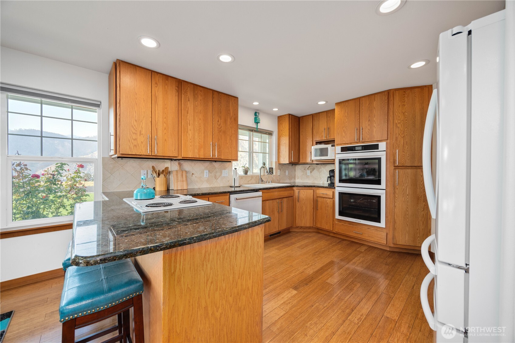 1190 Summit Boulevard , Manson, WA 98831