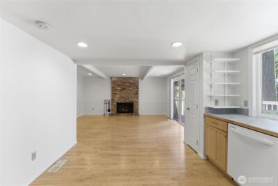 14014 NE 69th Place , Redmond, WA 98052 - Photo 12