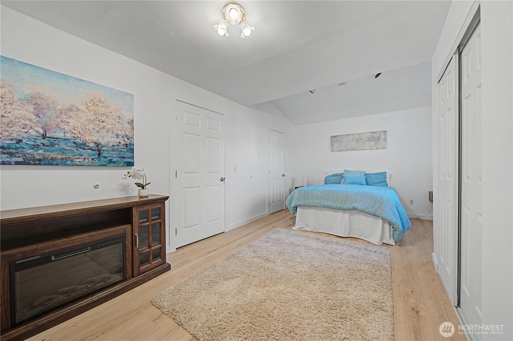 225 S D Street , Washtucna, WA 99371