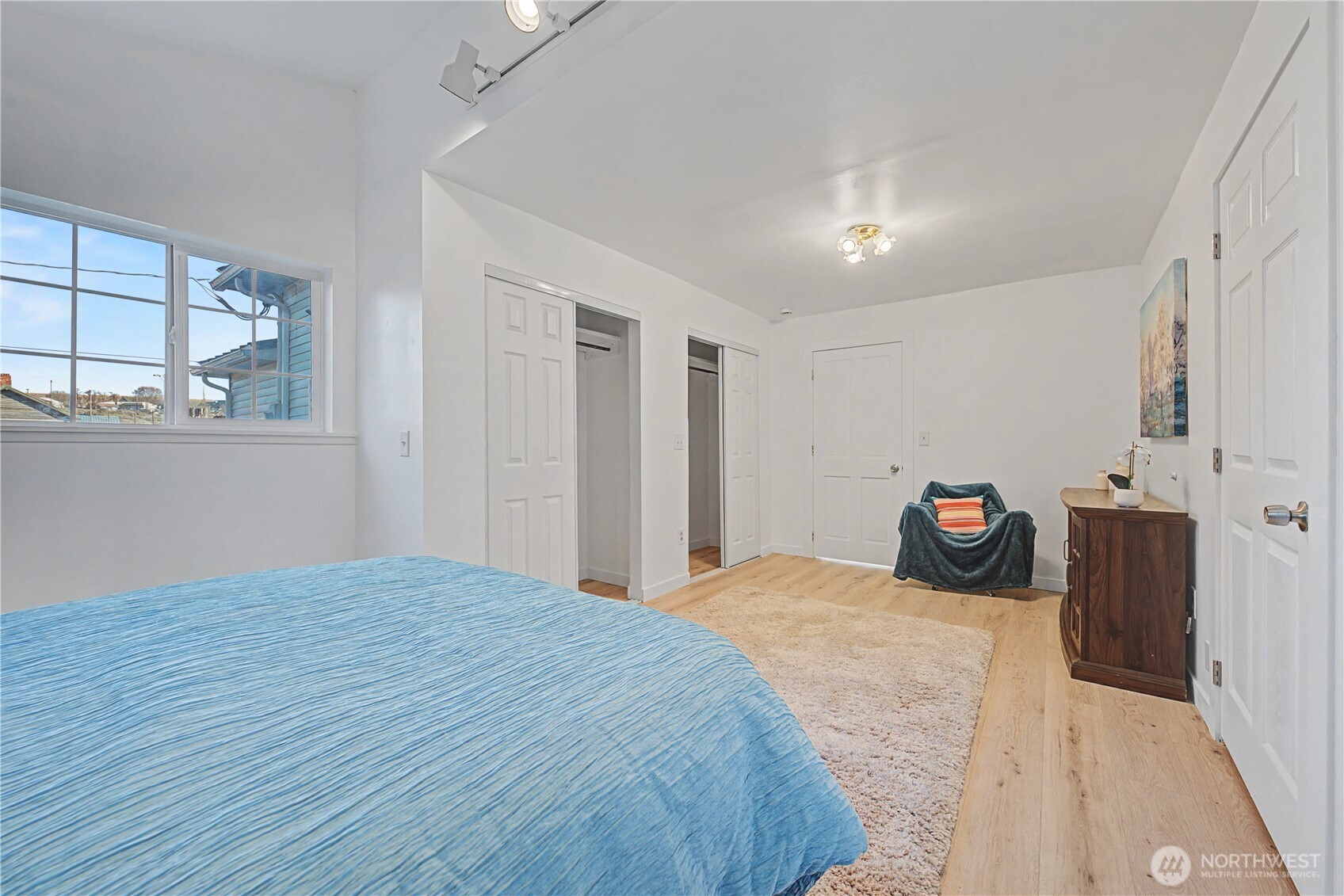 225 S D Street , Washtucna, WA 99371