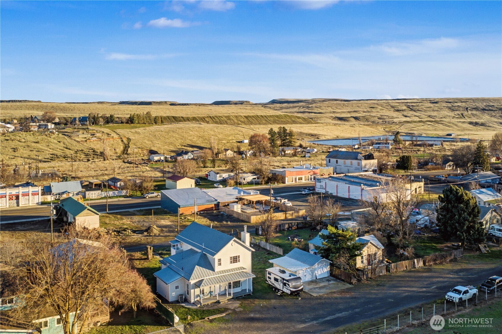 225 S D Street , Washtucna, WA 99371