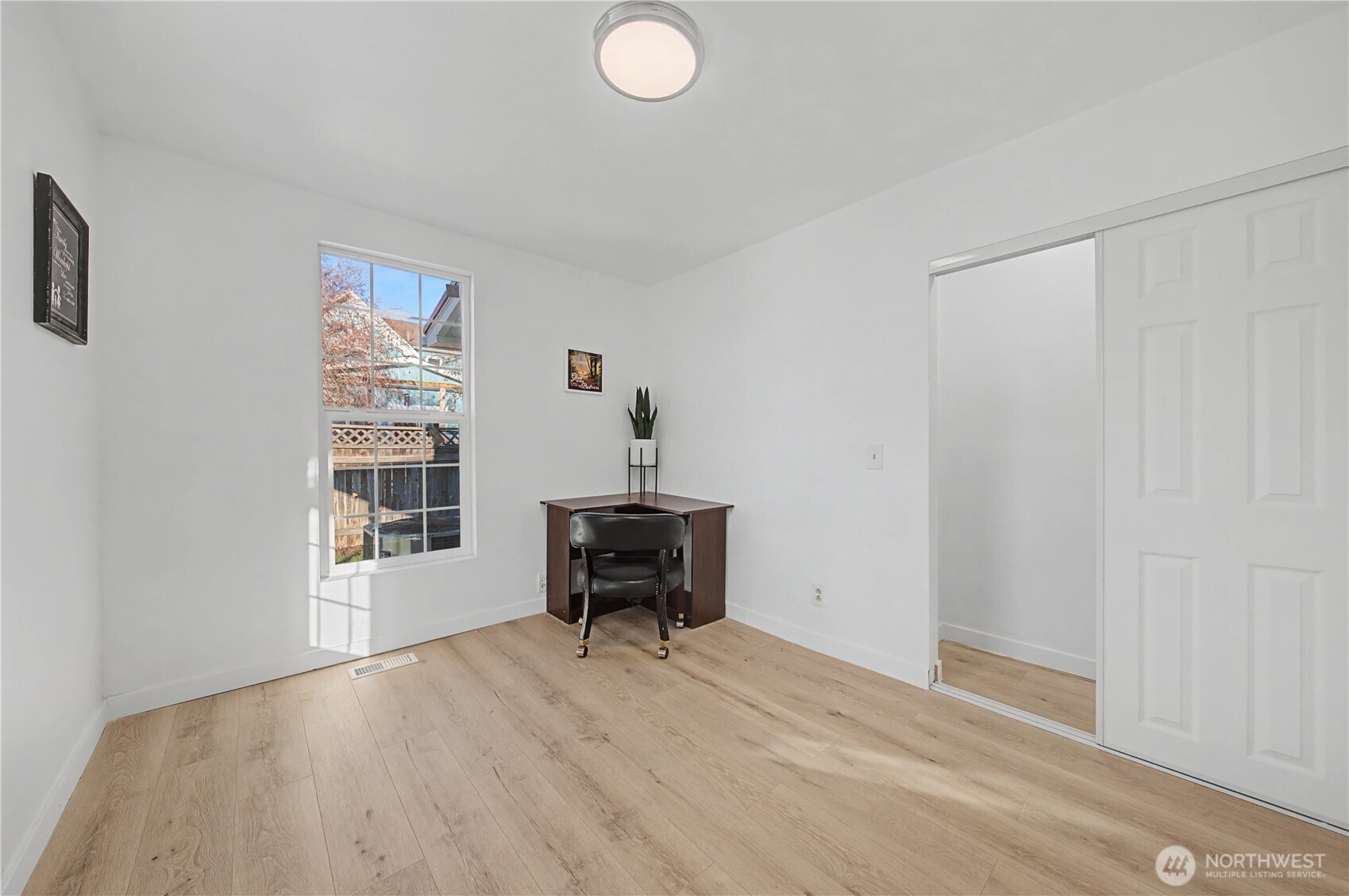 225 S D Street , Washtucna, WA 99371