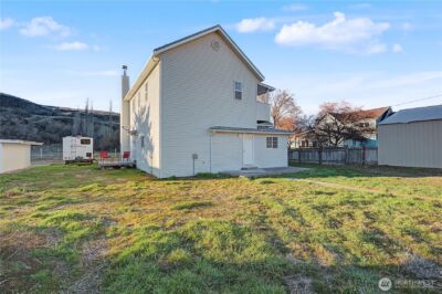 225 S D Street , Washtucna, WA 99371 - Photo 33