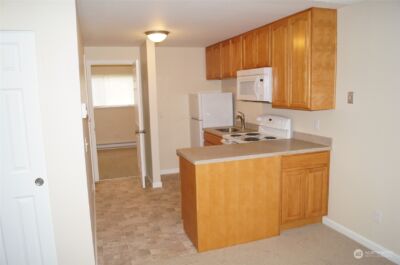 5601 S Thompson Avenue , Tacoma, WA 98408 - Photo 14