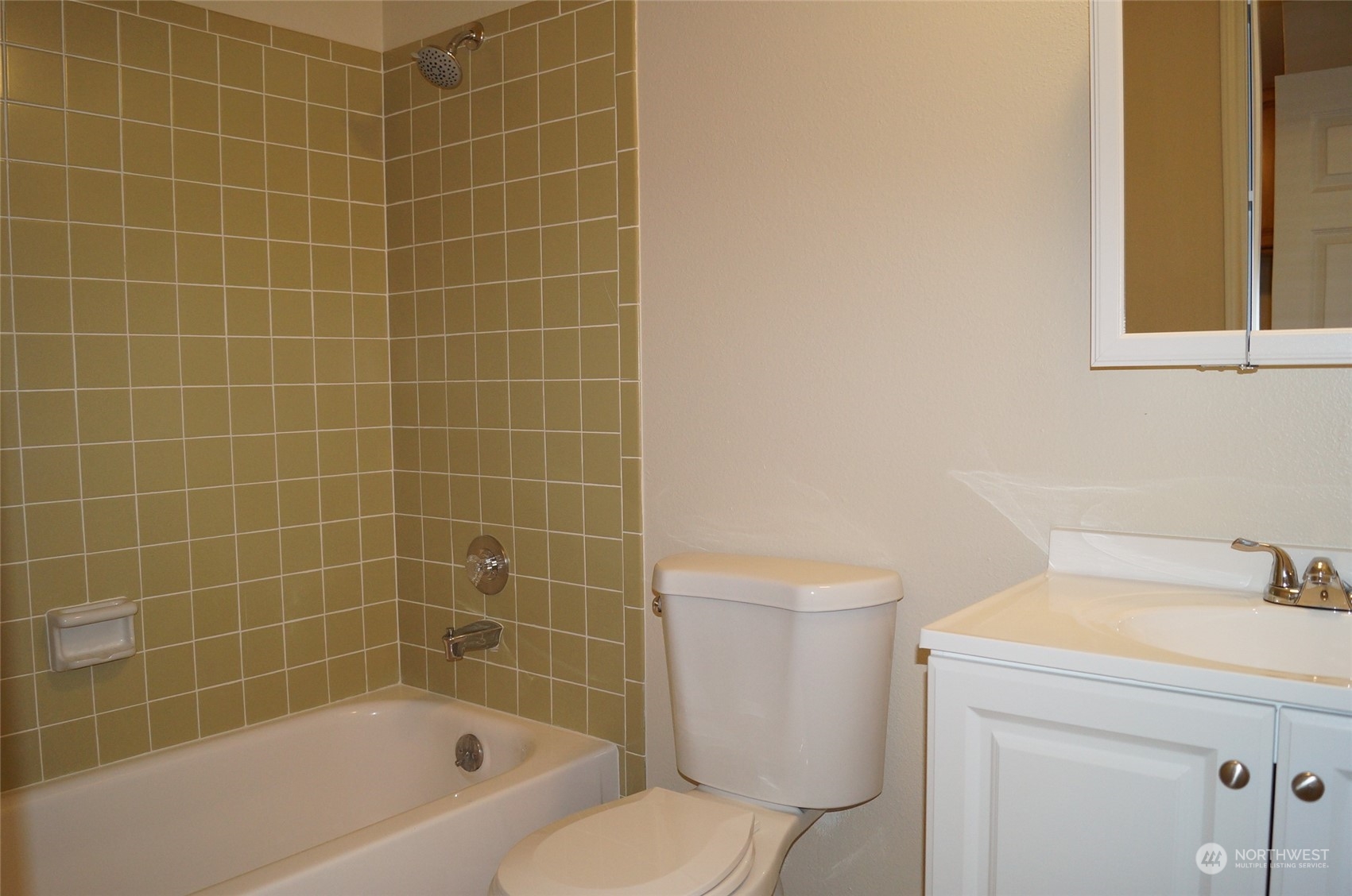 5601 S Thompson Avenue , Tacoma, WA 98408