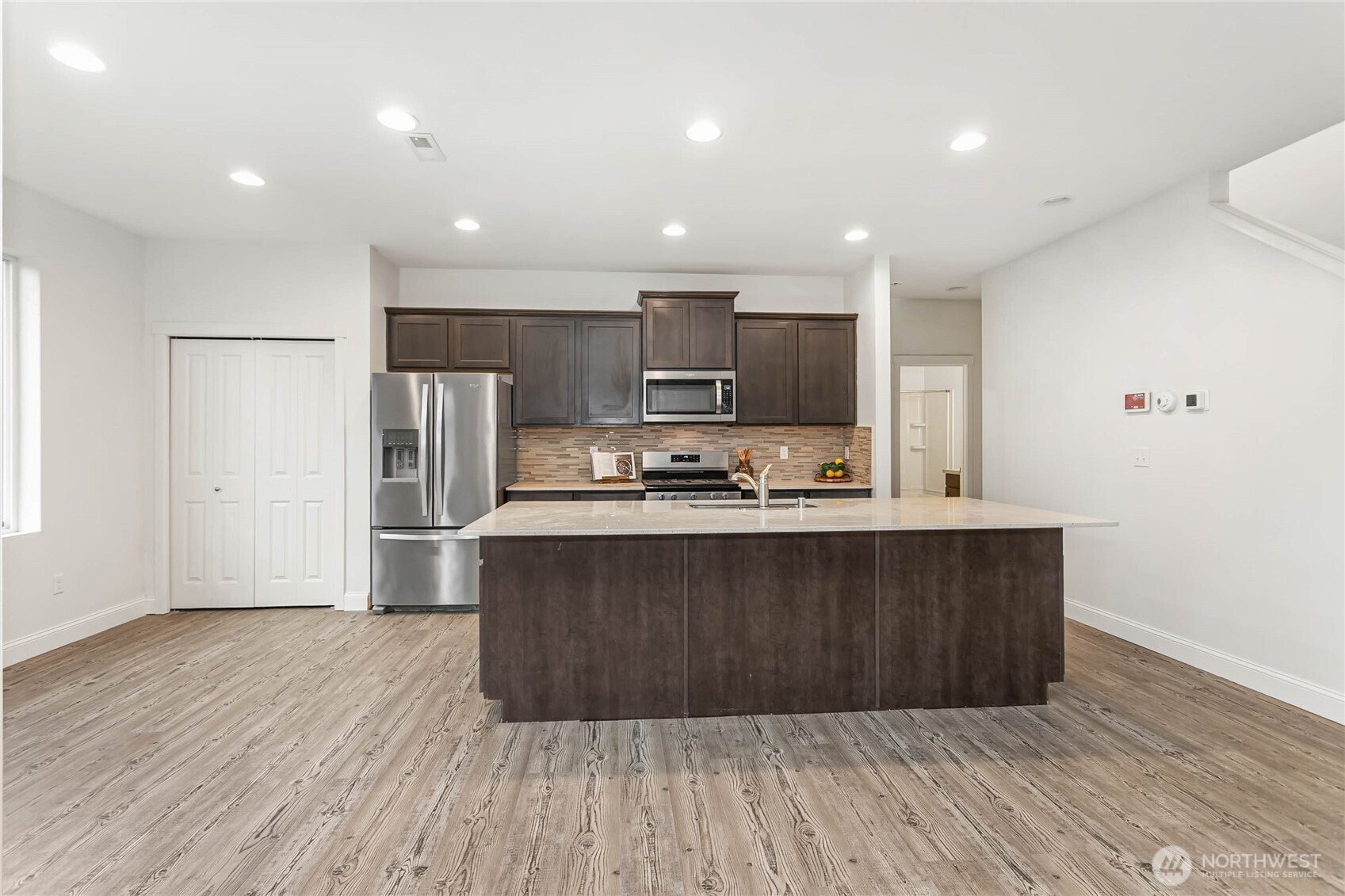 28220 66th Way NW, Stanwood, WA 98292