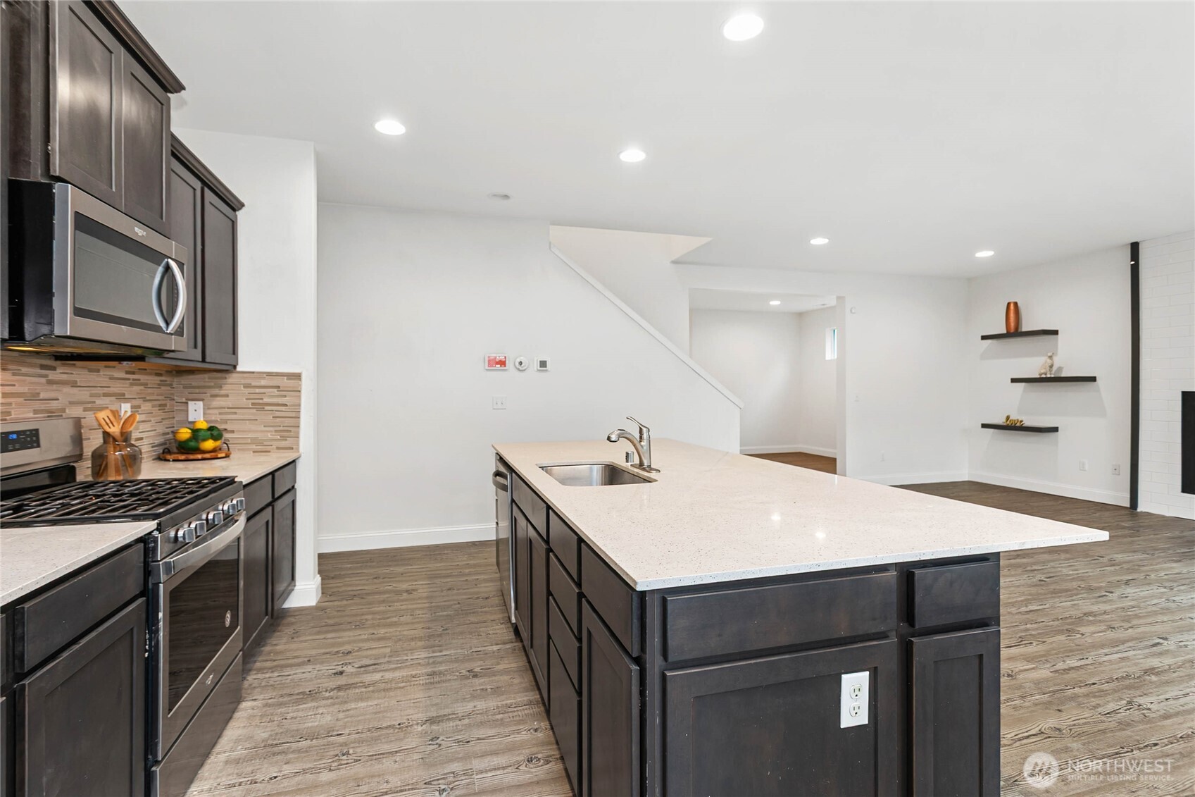 28220 66th Way NW, Stanwood, WA 98292