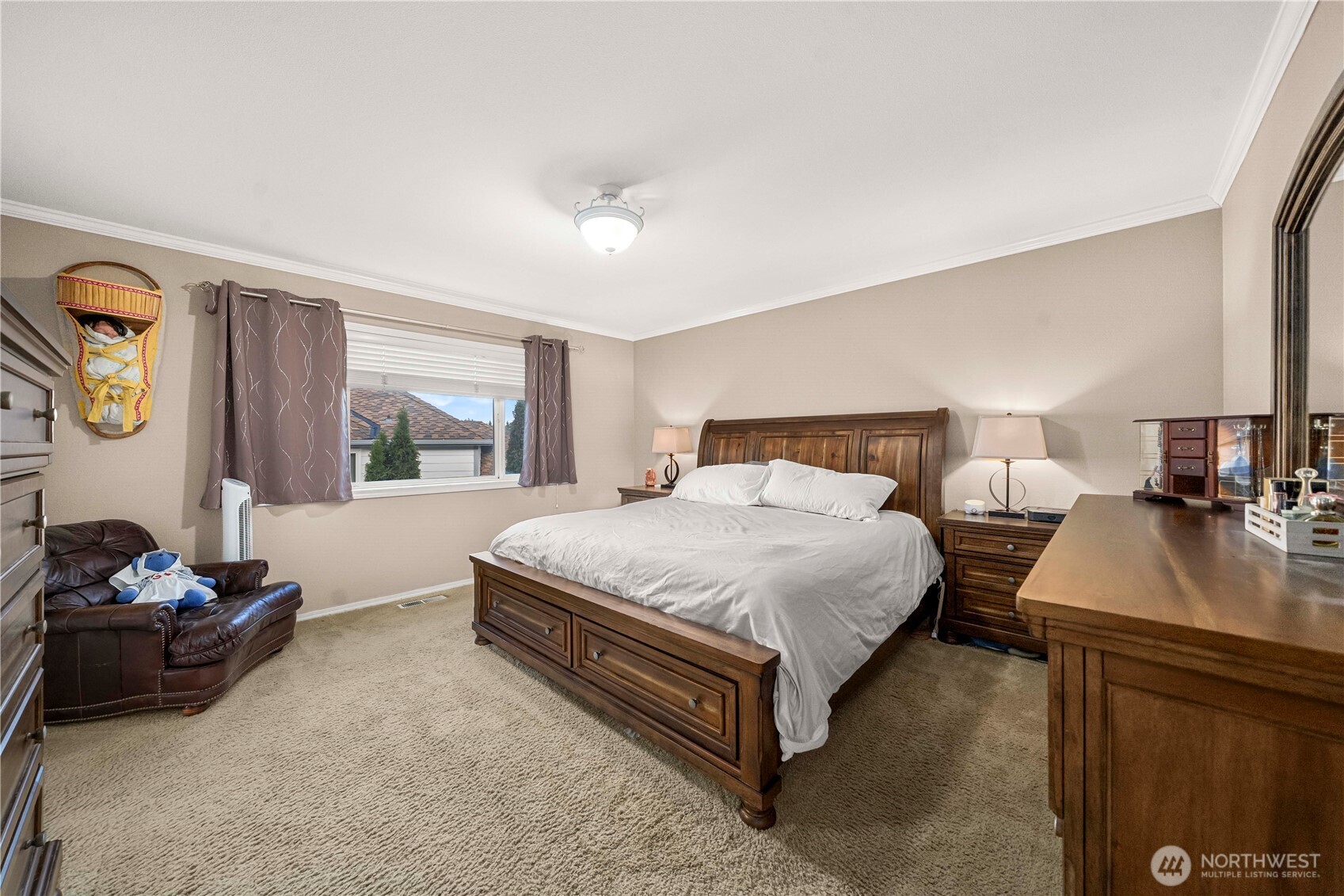 4121 52nd Street NE, Tacoma, WA 98422