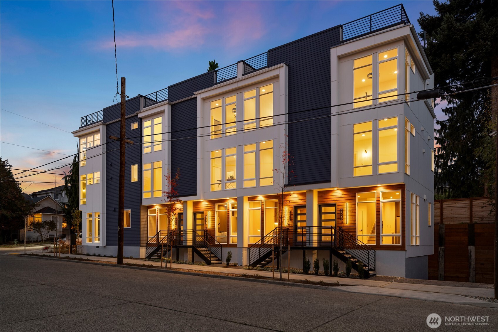 7526 6th Avenue NW, Seattle, WA 98117