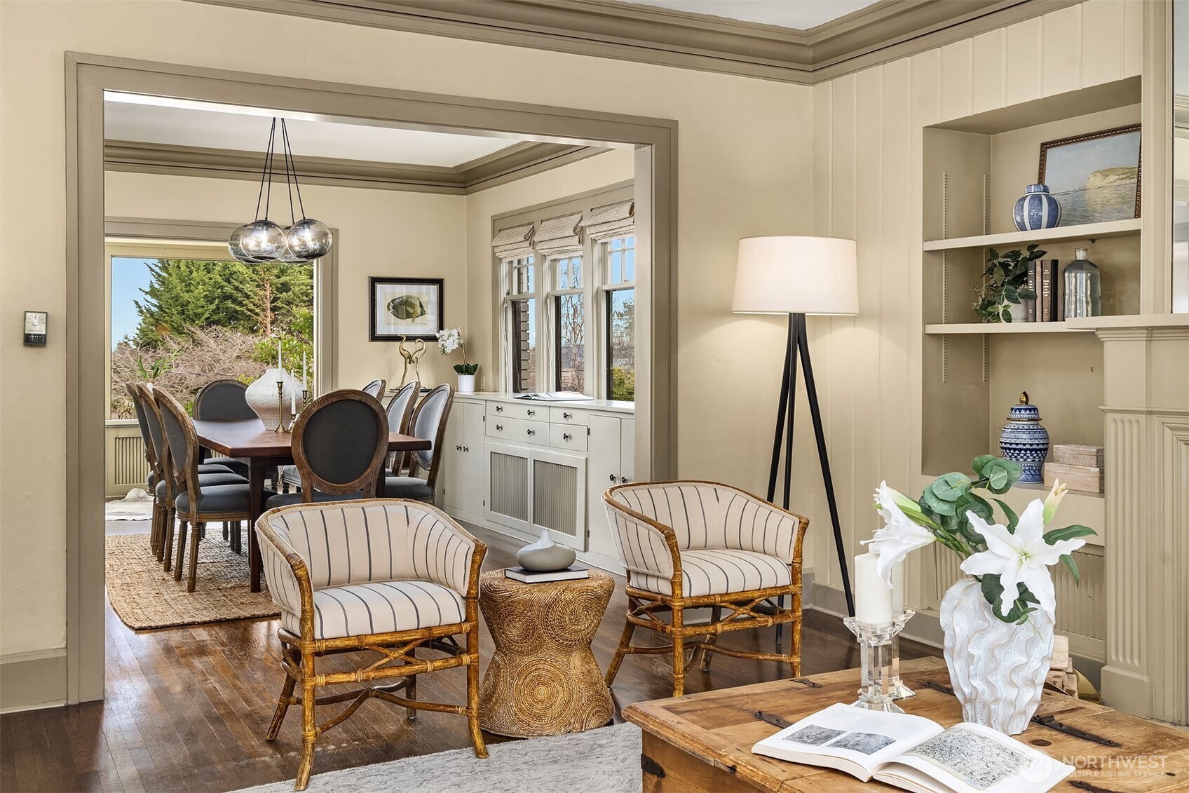 1208 E Newton Street , Seattle, WA 98102