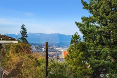 1208 E Newton Street , Seattle, WA 98102 - Photo 19