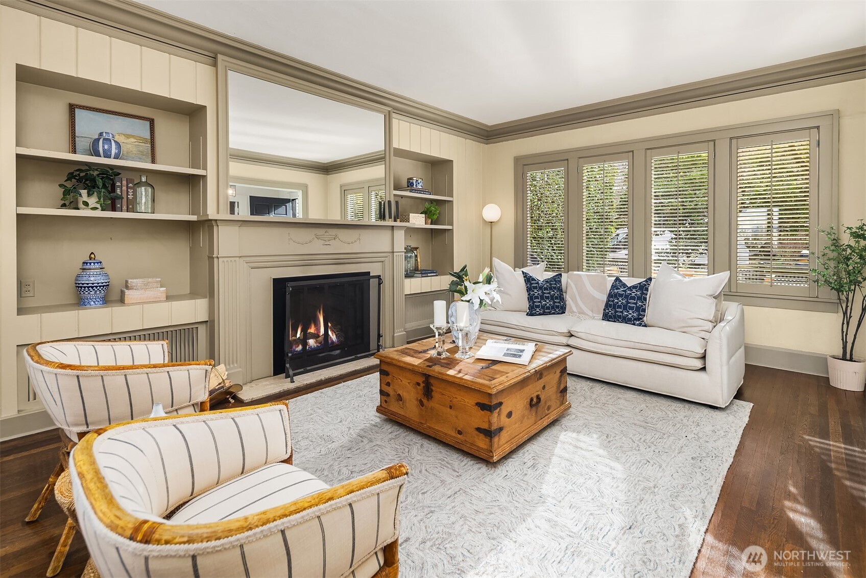 1208 E Newton Street , Seattle, WA 98102