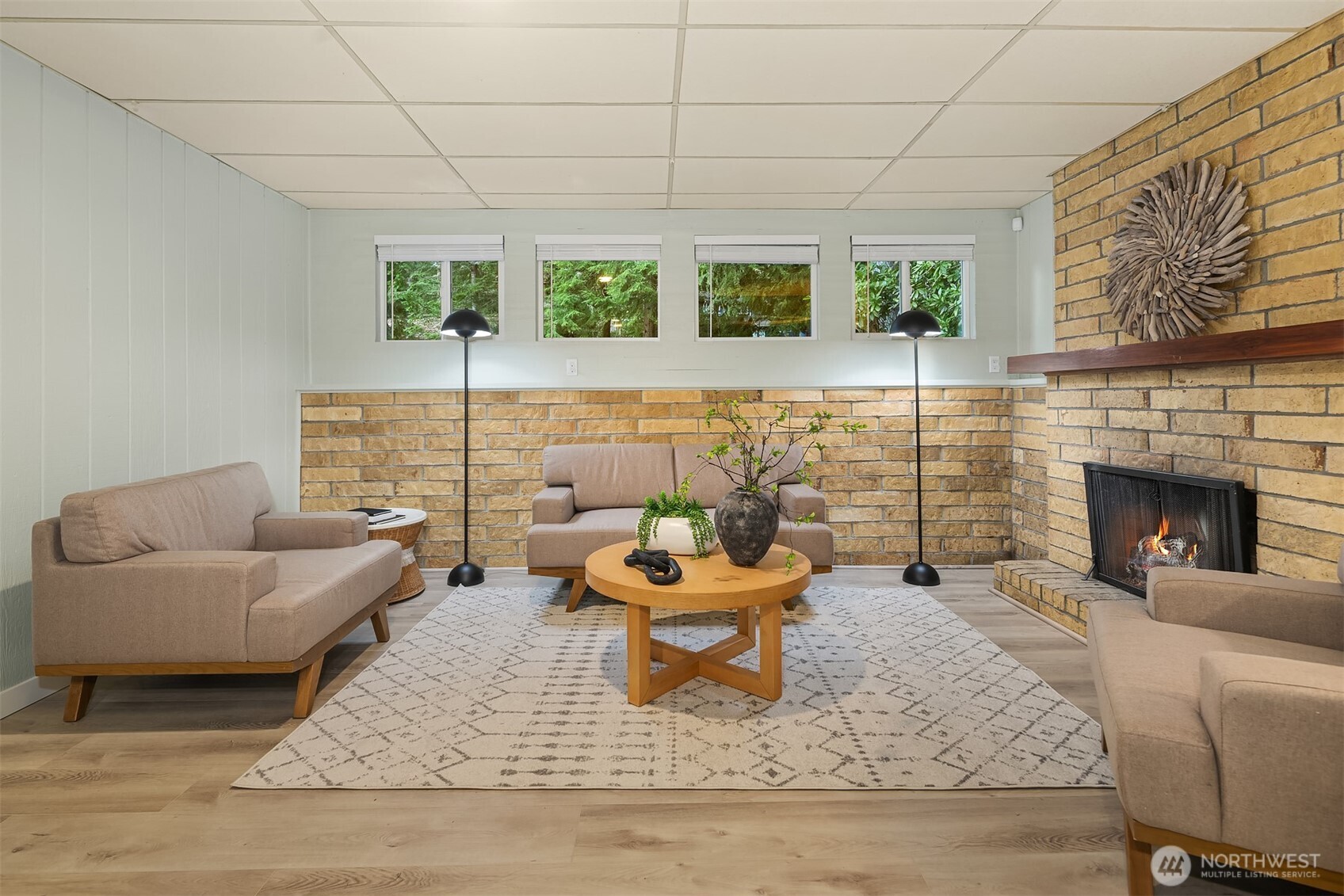 17014 NE 28th Place , Bellevue, WA 98008