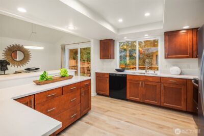 17014 NE 28th Place , Bellevue, WA 98008 - Photo 10