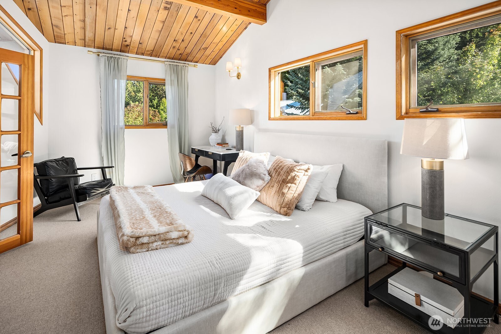 220 Big House Road , Cle Elum, WA 98922