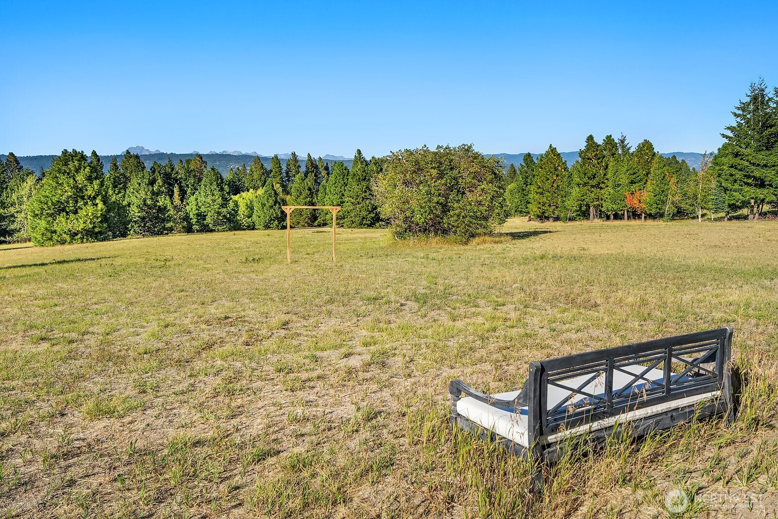 220 Big House Road , Cle Elum, WA 98922