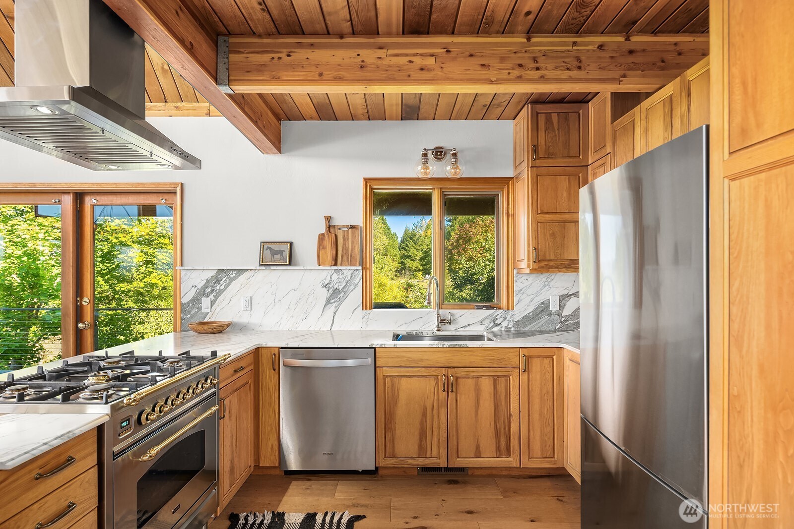 220 Big House Road , Cle Elum, WA 98922