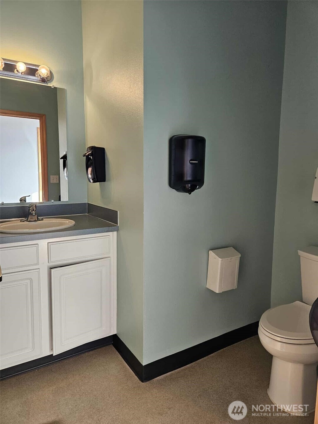 117 N 8th Street #100, Shelton, WA 98584