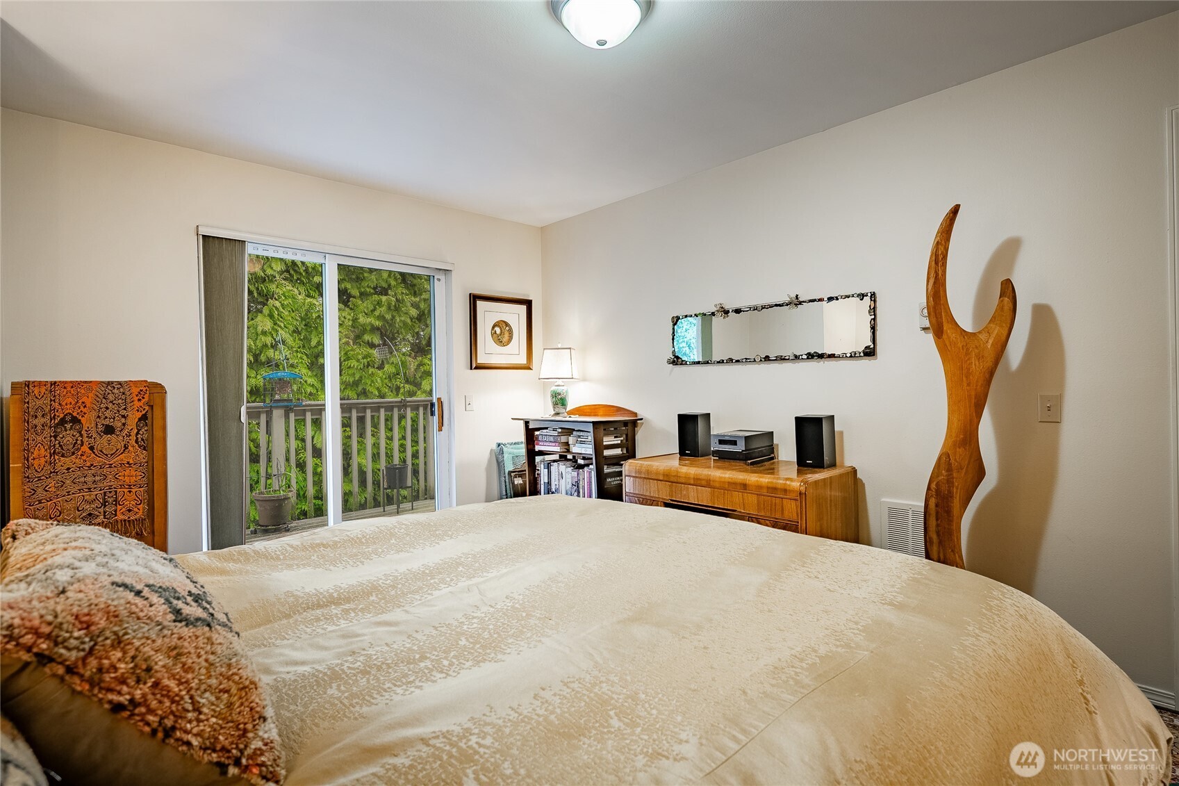 3376 Northwest Avenue #201, Bellingham, WA 98225