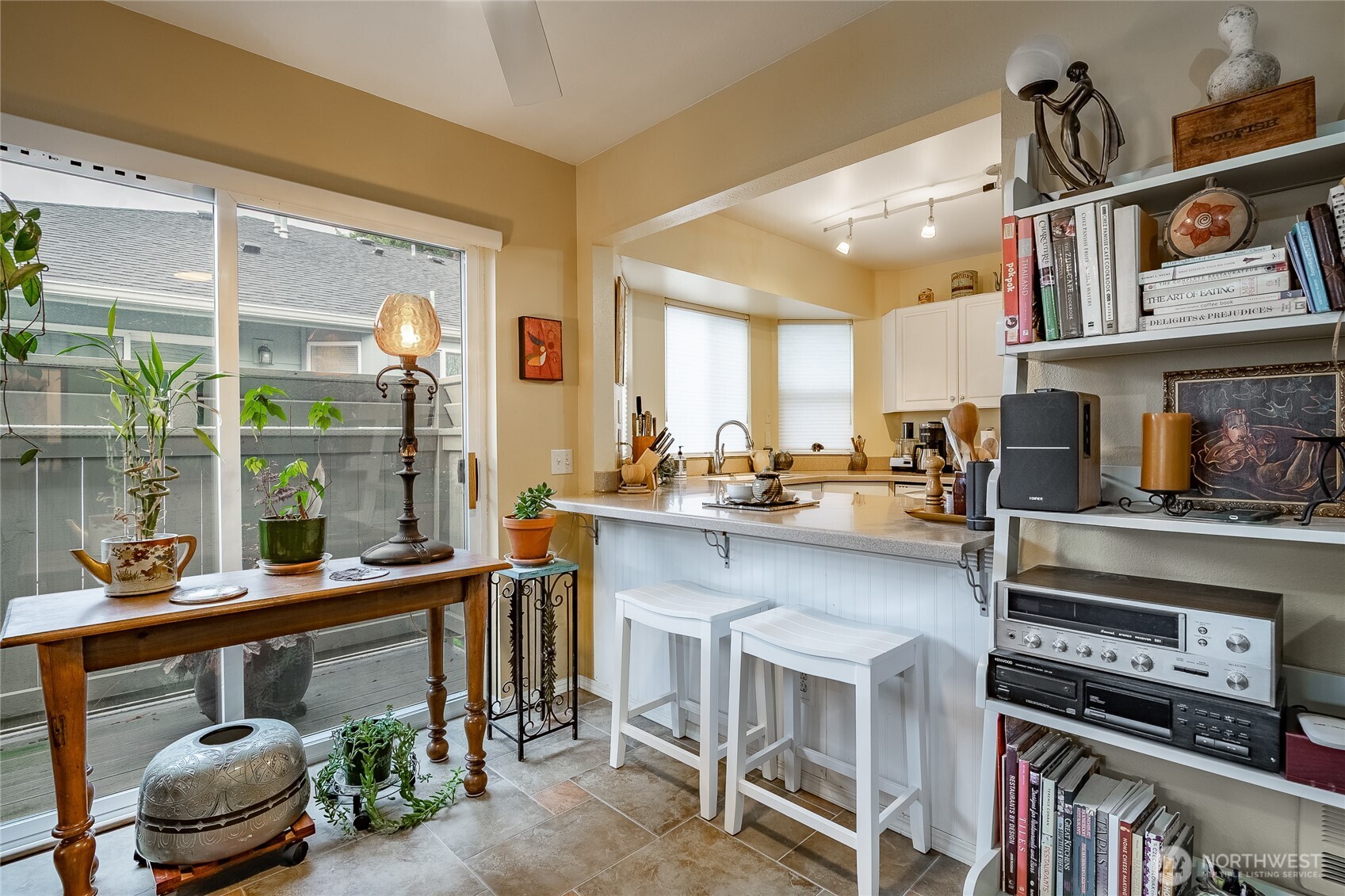 3376 Northwest Avenue #201, Bellingham, WA 98225