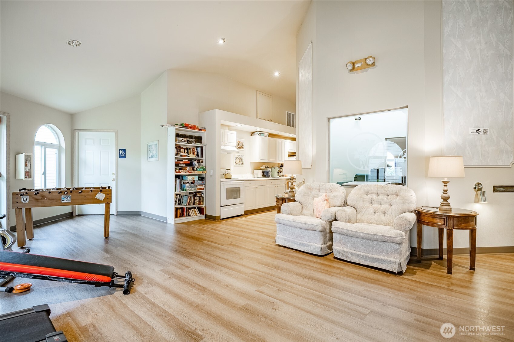 3376 Northwest Avenue #201, Bellingham, WA 98225