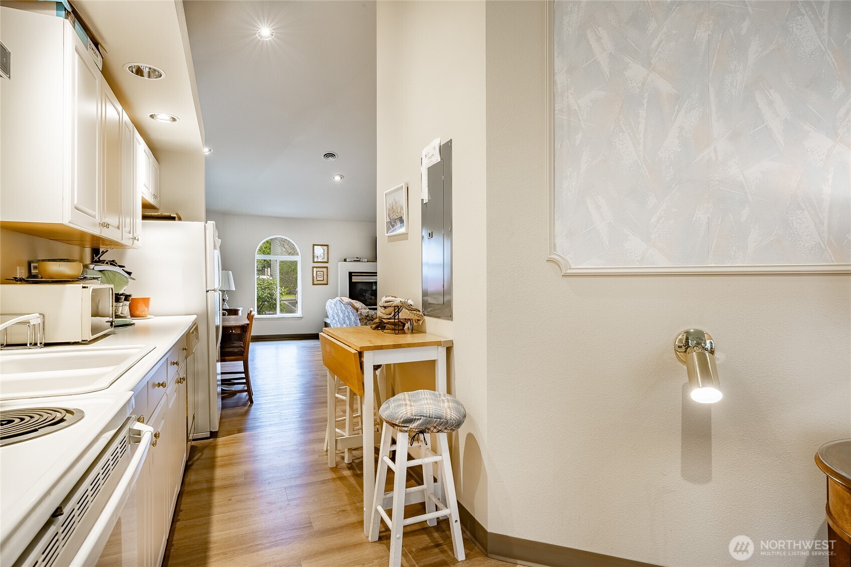 3376 Northwest Avenue #201, Bellingham, WA 98225