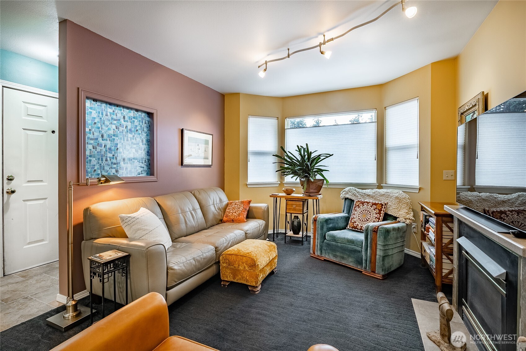 3376 Northwest Avenue #201, Bellingham, WA 98225