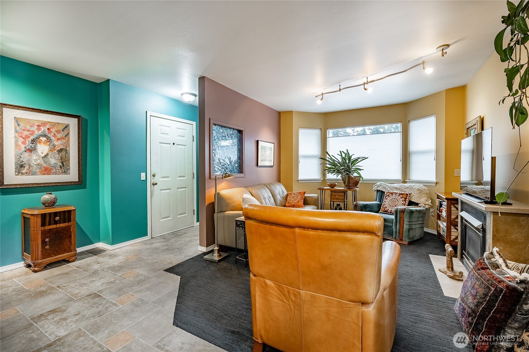 3376 Northwest Avenue #201, Bellingham, WA 98225