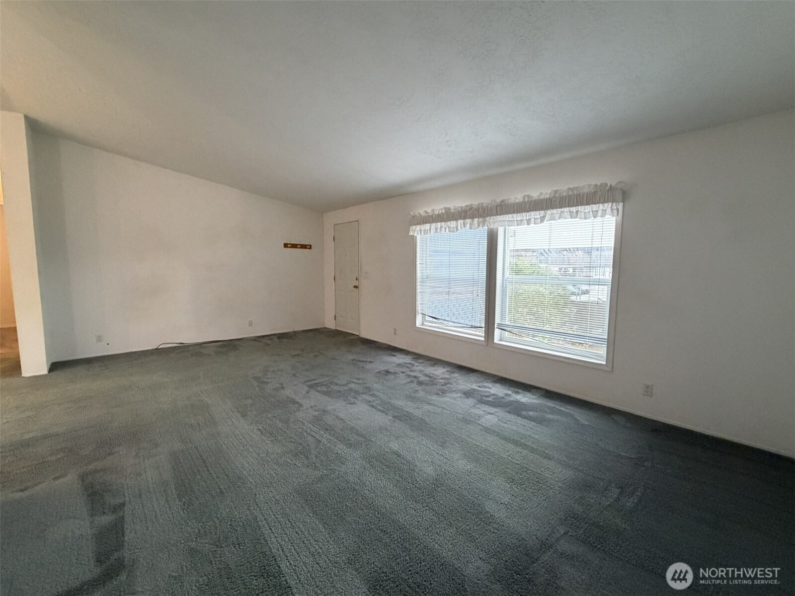 100 Leisure Drive , Aberdeen, WA 98520