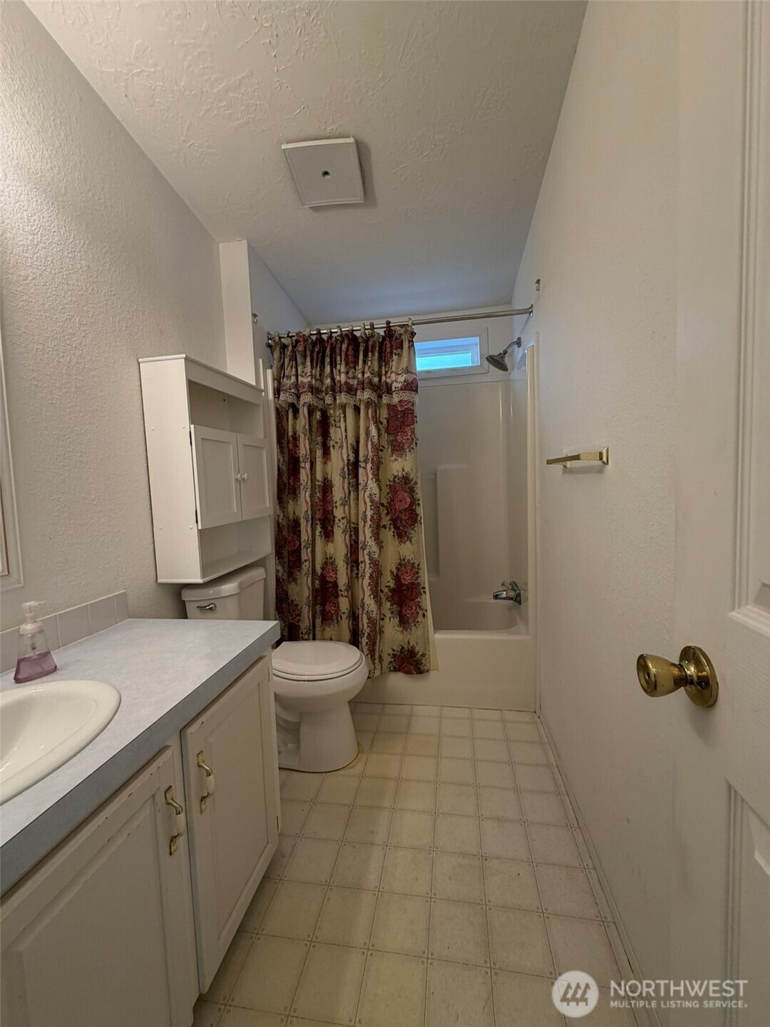 100 Leisure Drive , Aberdeen, WA 98520