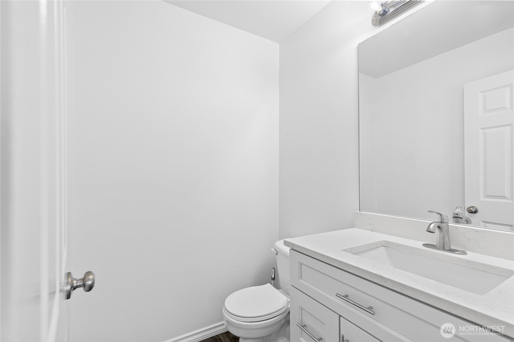 2707 S 268th Place , Kent, WA 98032