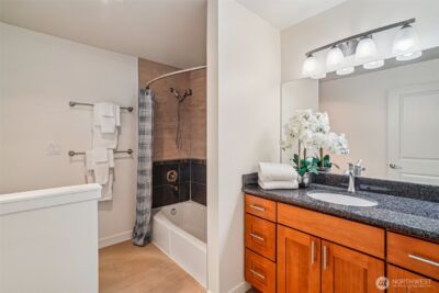 3204 81st Place SE #B202, Mercer Island, WA 98040 - Photo 16