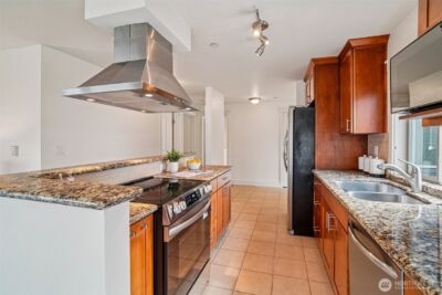 3204 81st Place SE #B202, Mercer Island, WA 98040 - Photo 6