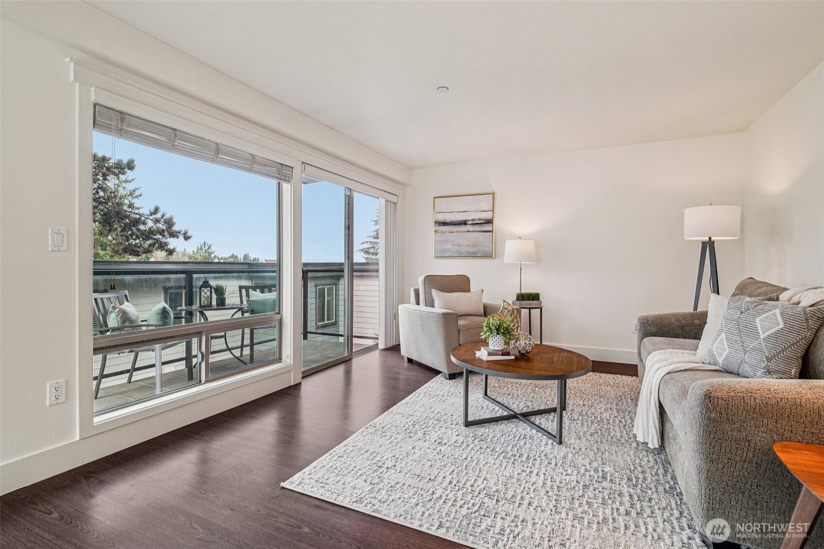 3204 81st Place SE #B202, Mercer Island, WA 98040