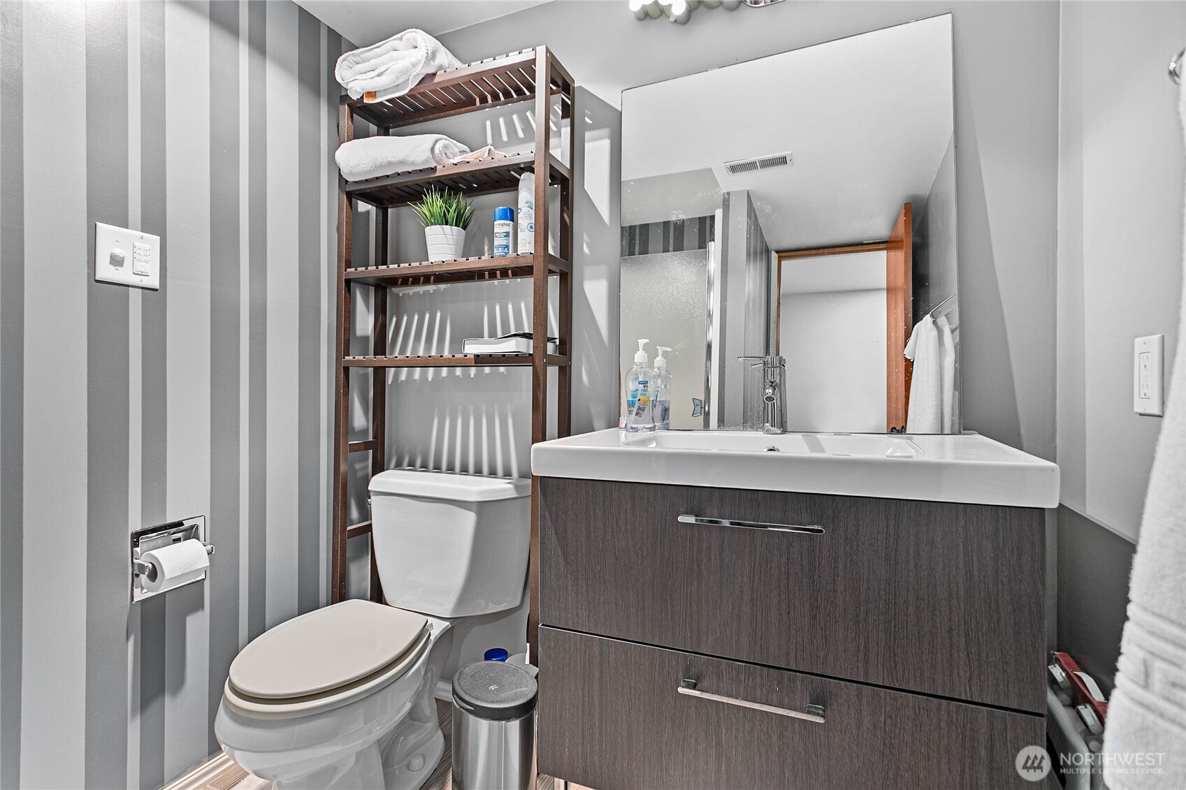 108 Fairside Drive #1, Lynden, WA 98264