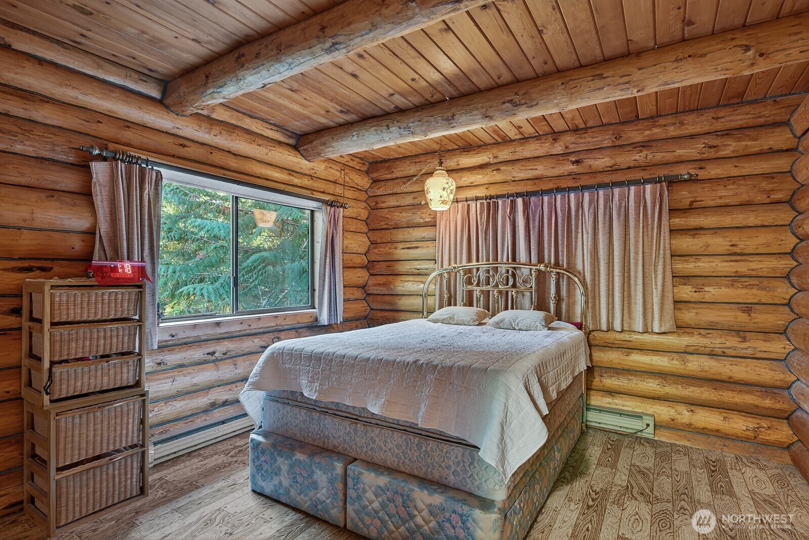 2103 Sherwood Forest Lane , Camano Island, WA 98282-8230