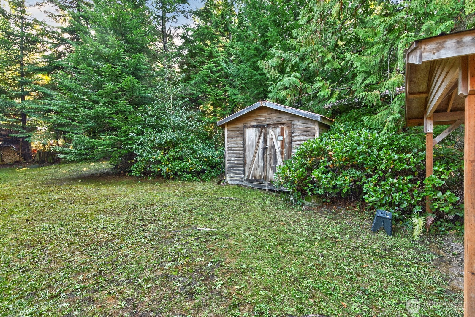 2103 Sherwood Forest Lane , Camano Island, WA 98282-8230