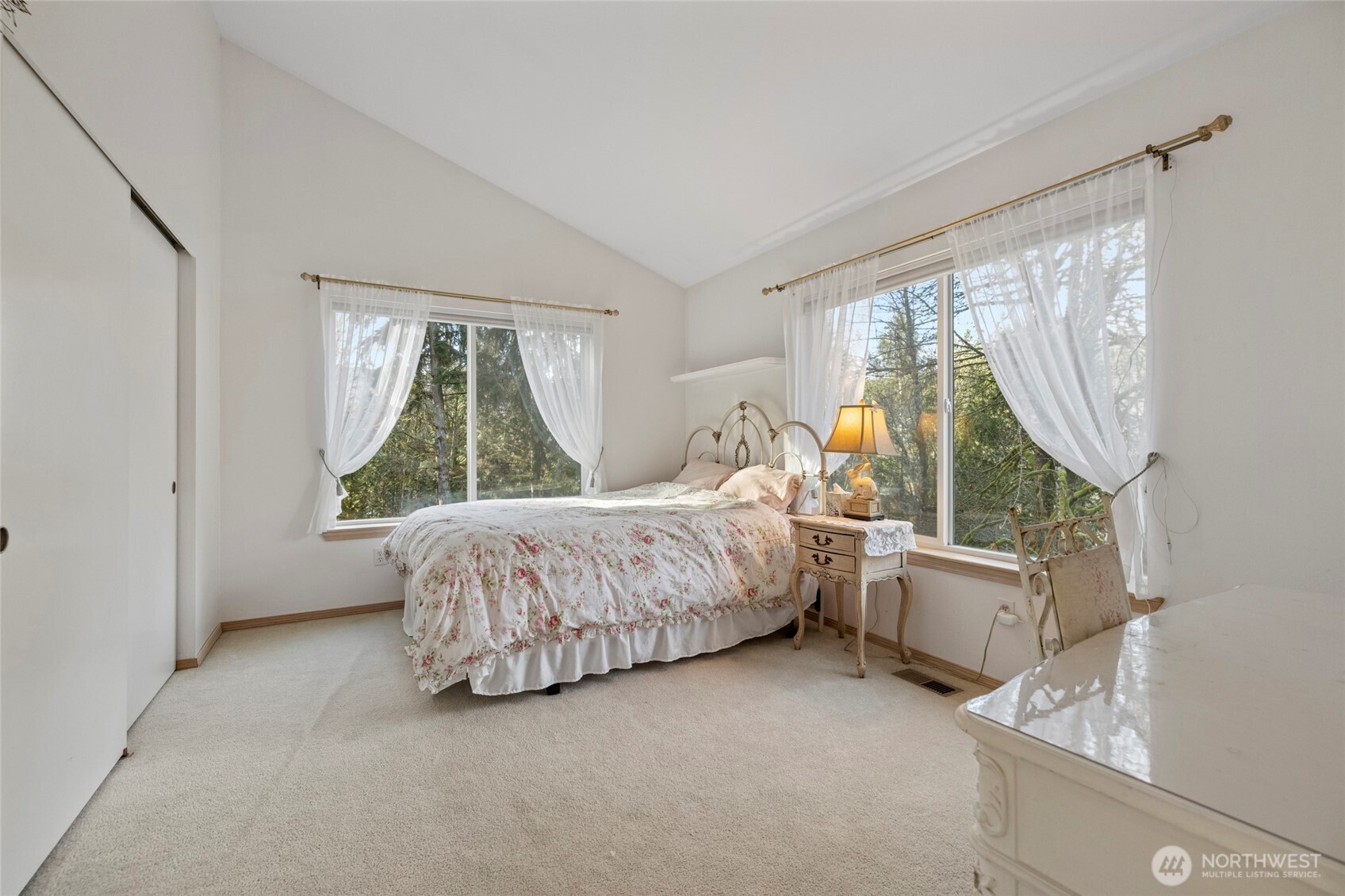 22068 McMurray Shore Drive , Mount Vernon, WA 98274