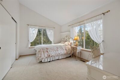 22068 McMurray Shore Drive , Mount Vernon, WA 98274 - Photo 18