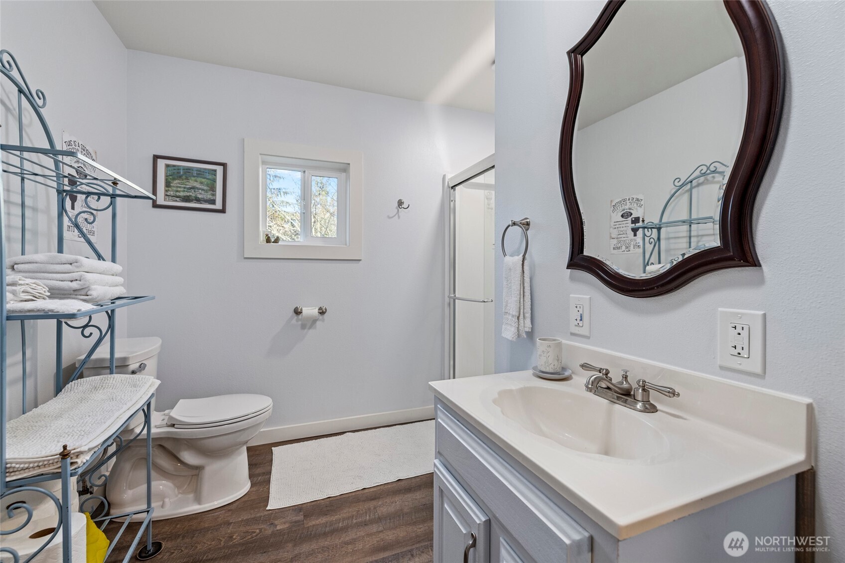 22068 McMurray Shore Drive , Mount Vernon, WA 98274