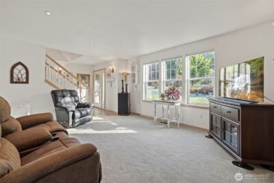 22068 McMurray Shore Drive , Mount Vernon, WA 98274 - Photo 4