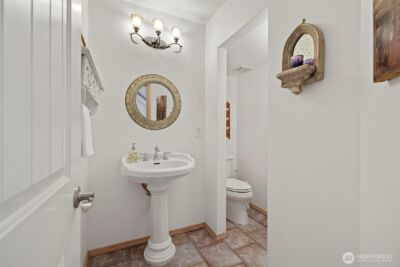 22068 McMurray Shore Drive , Mount Vernon, WA 98274 - Photo 9