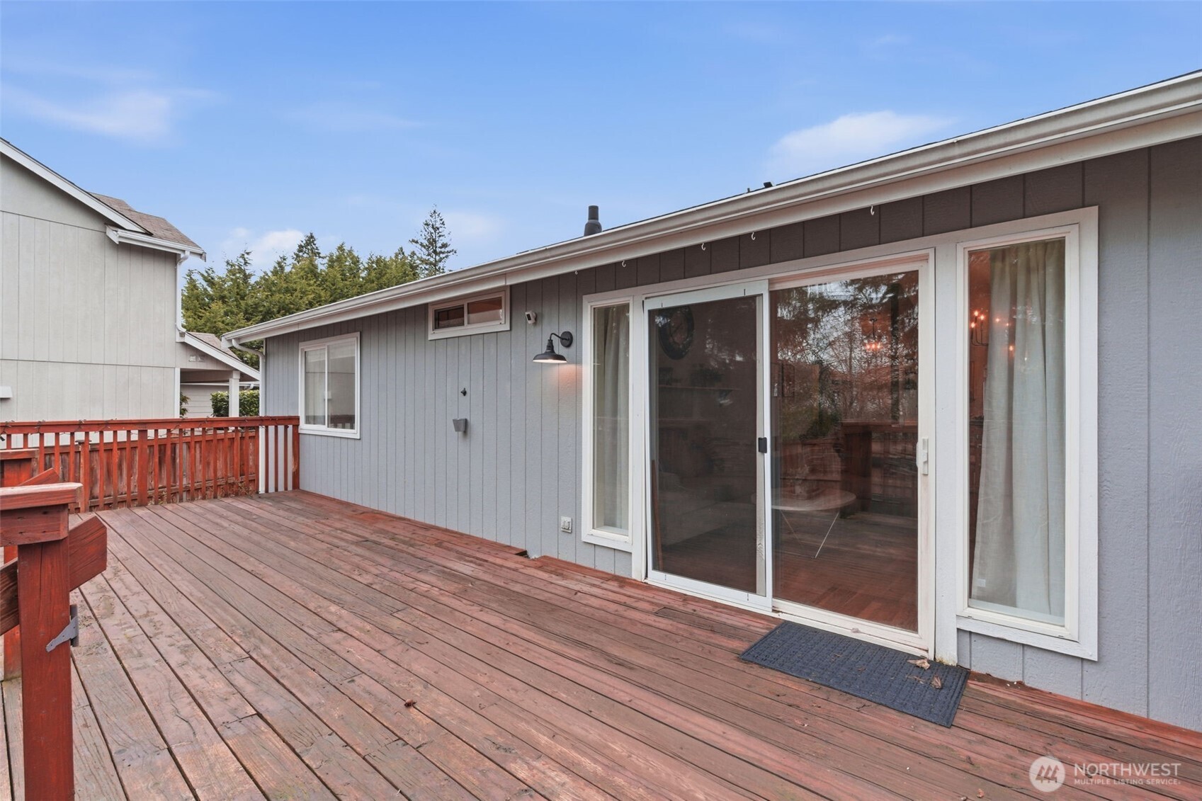 17814 37th Avenue E, Tacoma, WA 98446