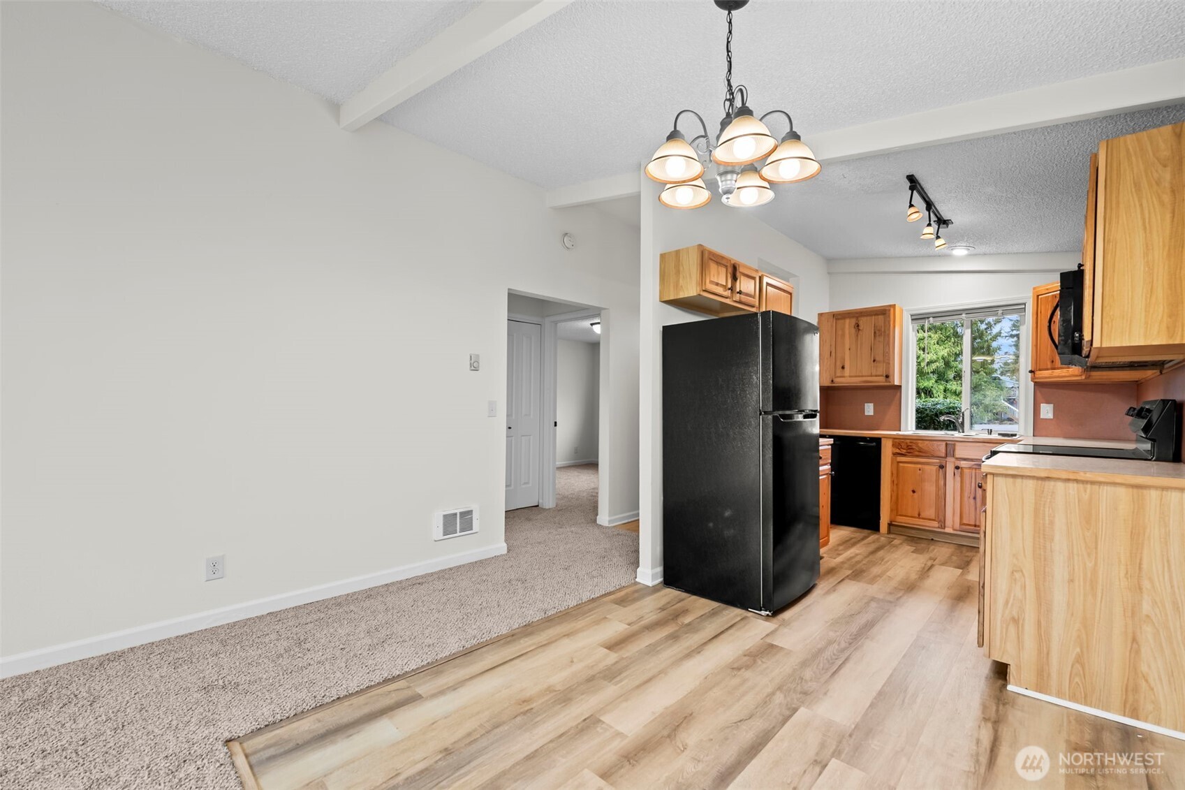 691 Pearl Place , Bremerton, WA 98310