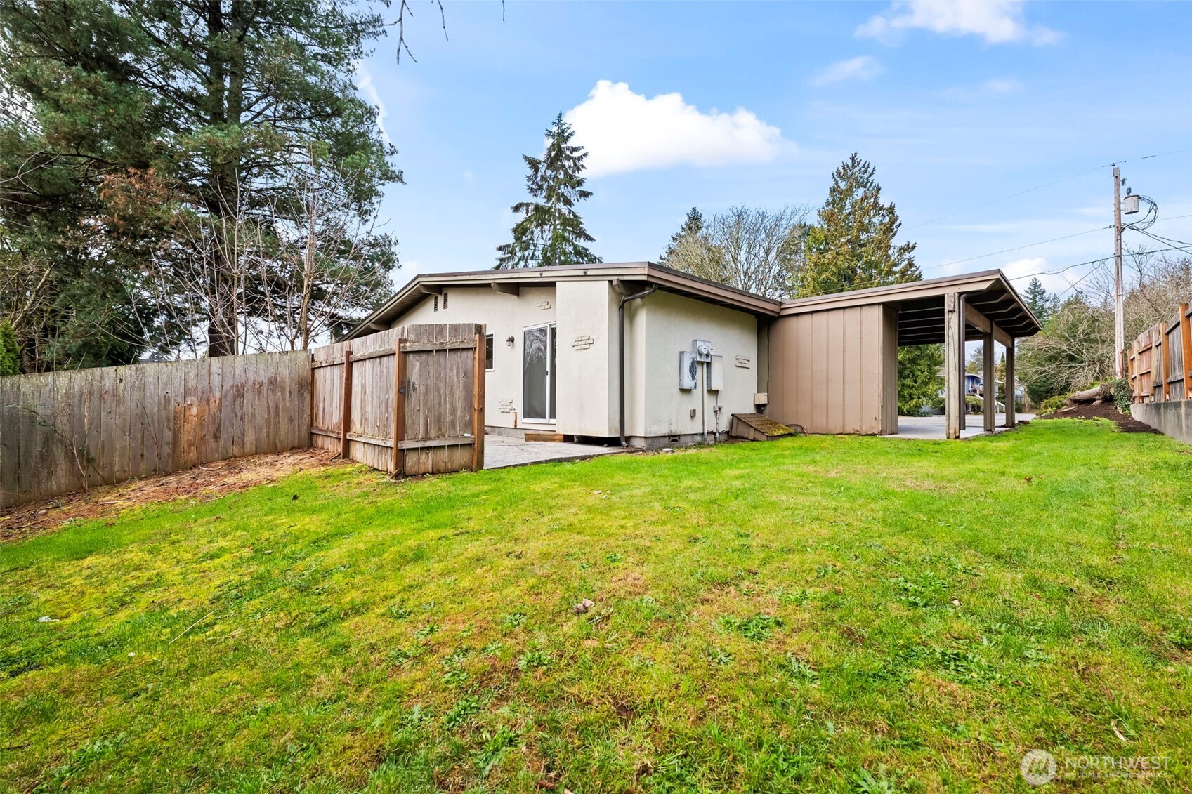 691 Pearl Place , Bremerton, WA 98310